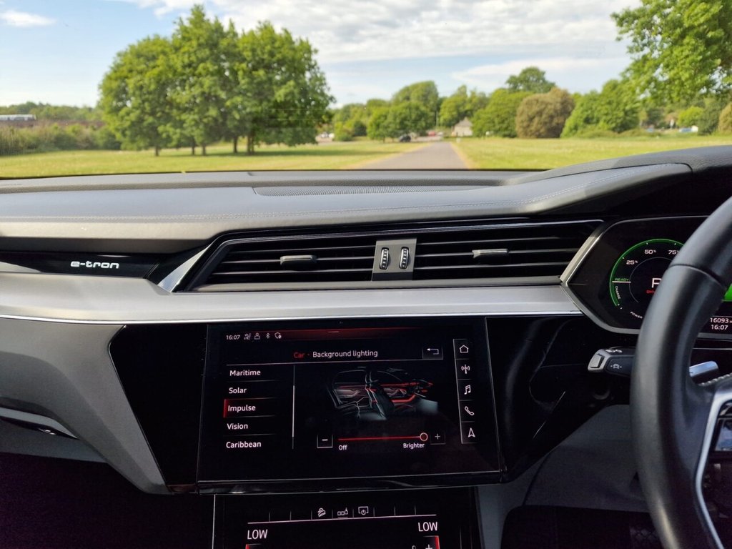 USED 2020 70 AUDI E-TRON 55 Edition 1 Sportback 5dr Electric Auto quattro 95kWh (408 ps) FINANCE AVAILABLE