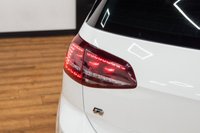 USED 2017 17 VOLKSWAGEN GOLF 2.0 TSI BlueMotion Tech R Hatchback 