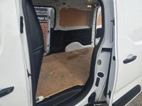 USED 2021 21 PEUGEOT PARTNER 1.5 BlueHDi 950 Professional Long Panel Van 6dr Diesel Manual LWB Euro 6 (100 bhp) APPLE CAR PLAY, 3 SEATER