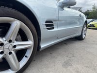 USED 2005 05 MERCEDES-BENZ SL 3.7 SL350 Convertible 2dr Petrol Automatic (281 g/km, 245 bhp) Big Specification - VGC 36K Miles - S/History