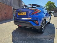 USED 2018 53 TOYOTA C-HR 1.8 VVT-h Dynamic SUV 5dr Petrol Hybrid CVT Euro 6 (s/s) (122 ps) 6 stamps, nav, camera & fresh MOT
