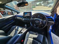 USED 2018 53 TOYOTA C-HR 1.8 VVT-h Dynamic SUV 5dr Petrol Hybrid CVT Euro 6 (s/s) (122 ps) 6 stamps, nav, camera & fresh MOT