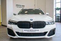 USED 2021 71 BMW 5 SERIES 3.0 530d MHT M Sport Touring 5dr Diesel Hybrid Steptronic xDrive Euro 6 (s/s) (286 ps) M Sport Pro Package