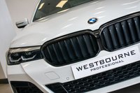 USED 2021 71 BMW 5 SERIES 3.0 530d MHT M Sport Touring 5dr Diesel Hybrid Steptronic xDrive Euro 6 (s/s) (286 ps) M Sport Pro Package