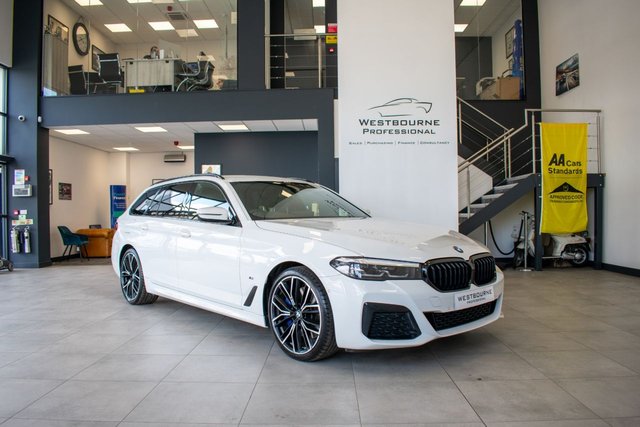 2021 71 BMW 5 Series 3.0 530d MHT M Sport Touring 5dr Diesel Hybrid Steptronic xDrive Euro 6 (s/s) (286 ps)