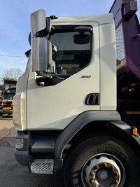 USED 2015 15 DAF LF 2015 DAF LF-310 Skip Loader 