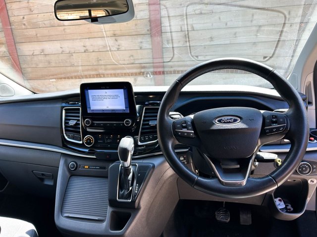 View our FORD TOURNEO CUSTOM