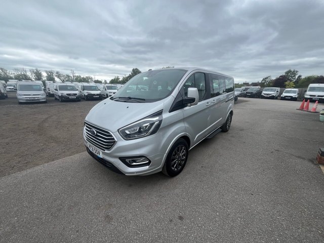 View our FORD TOURNEO CUSTOM