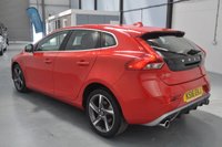 USED 2016 16 VOLVO V40 2.0 D2 R-Design Lux Nav Hatchback 5dr Diesel Manual Euro 6 (s/s) (120 ps) Satellite Navigation, Heated Seats, &pound;20 Tax