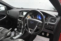 USED 2016 16 VOLVO V40 2.0 D2 R-Design Lux Nav Hatchback 5dr Diesel Manual Euro 6 (s/s) (120 ps) Satellite Navigation, Heated Seats, &pound;20 Tax