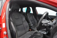 USED 2016 16 VOLVO V40 2.0 D2 R-Design Lux Nav Hatchback 5dr Diesel Manual Euro 6 (s/s) (120 ps) Satellite Navigation, Heated Seats, &pound;20 Tax