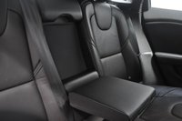 USED 2016 16 VOLVO V40 2.0 D2 R-Design Lux Nav Hatchback 5dr Diesel Manual Euro 6 (s/s) (120 ps) Satellite Navigation, Heated Seats, &pound;20 Tax