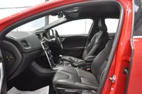 USED 2016 16 VOLVO V40 2.0 D2 R-Design Lux Nav Hatchback 5dr Diesel Manual Euro 6 (s/s) (120 ps) Satellite Navigation, Heated Seats, &pound;20 Tax