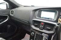 USED 2016 16 VOLVO V40 2.0 D2 R-Design Lux Nav Hatchback 5dr Diesel Manual Euro 6 (s/s) (120 ps) Satellite Navigation, Heated Seats, &pound;20 Tax