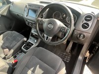USED 2016 16 VOLKSWAGEN TIGUAN 2.0 TDI BlueMotion Tech Match Edition SUV 5dr Diesel Manual 2WD Euro 6 (s/s) (150 ps) FULL VOLKSWAGEN SERVICE HISTORY 2 KEYS BOOK PACK SERVICED AS REQUIRED AND 1 YEAR MOT WITHIN THE SALE