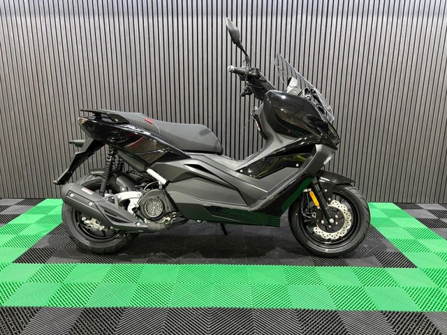 View our LEXMOTO Aura 125