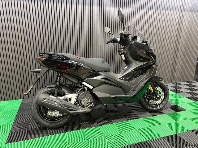 View our LEXMOTO Aura 125