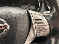 USED 2015 15 NISSAN QASHQAI 1.6 dCi Tekna SUV 5dr Diesel Manual 2WD Euro 5 (s/s) (130 ps) Panoramic Glass Roof