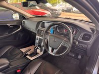 USED 2018 18 VOLVO V40 CROSS COUNTRY 2.0 D3 Pro Hatchback 5dr Diesel Auto Euro 6 (s/s) (150 ps) 