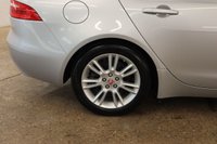 USED 2016 66 JAGUAR XE 2.0d Prestige Saloon 4dr Diesel Auto Euro 6 (s/s) (180 ps) 