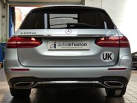 USED 2021 70 MERCEDES-BENZ E-CLASS 2.0 E300de 13.5kWh AMG Line Edition Estate 5dr Diesel Plug-in Hybrid G-Tronic+ Euro 6 (s/s) (306 ps) SAT NAV HEATED LEATHER SEATS CRUISE CONTROL REAR VIEW CAMERA PARKING SENSORS 12 OWNER SERVICE HISTORY WARRANTY