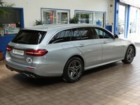USED 2021 70 MERCEDES-BENZ E-CLASS 2.0 E300de 13.5kWh AMG Line Edition Estate 5dr Diesel Plug-in Hybrid G-Tronic+ Euro 6 (s/s) (306 ps) SAT NAV HEATED LEATHER SEATS CRUISE CONTROL REAR VIEW CAMERA PARKING SENSORS 12 OWNER SERVICE HISTORY WARRANTY