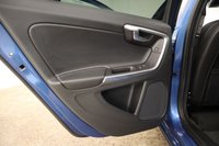 USED 2017 67 VOLVO V60 2.0 D3 R-Design Lux Nav Estate 5dr Diesel Auto Euro 6 (s/s) (150 ps) FANTASTIC SPEC WITH LOADS OF FACTORY EXTRAS INCLUDING DRIVER SUPPORT PACK & LANE KEEPING AID
