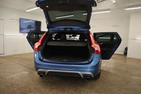 USED 2017 67 VOLVO V60 2.0 D3 R-Design Lux Nav Estate 5dr Diesel Auto Euro 6 (s/s) (150 ps) FANTASTIC SPEC WITH LOADS OF FACTORY EXTRAS INCLUDING DRIVER SUPPORT PACK & LANE KEEPING AID