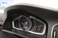 USED 2017 67 VOLVO V60 2.0 D3 R-Design Lux Nav Estate 5dr Diesel Auto Euro 6 (s/s) (150 ps) FANTASTIC SPEC WITH LOADS OF FACTORY EXTRAS INCLUDING DRIVER SUPPORT PACK & LANE KEEPING AID