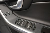 USED 2017 67 VOLVO V60 2.0 D3 R-Design Lux Nav Estate 5dr Diesel Auto Euro 6 (s/s) (150 ps) FANTASTIC SPEC WITH LOADS OF FACTORY EXTRAS INCLUDING DRIVER SUPPORT PACK & LANE KEEPING AID