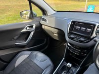 USED 2014 E PEUGEOT 2008 1.6 e-HDi Allure SUV 5dr Diesel EGC Euro 5 (s/s) (92 ps) 7 SERVICE STAMPS-DAB-XENON LIGHTS