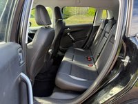 USED 2014 E PEUGEOT 2008 1.6 e-HDi Allure SUV 5dr Diesel EGC Euro 5 (s/s) (92 ps) 7 SERVICE STAMPS-DAB-XENON LIGHTS