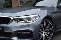 USED 2018 18 BMW 5 SERIES 3.0 540i M Sport Saloon 4dr Petrol Auto xDrive Euro 6 (s/s) (340 ps) ICON LED / HUD / TECH PK / H&K