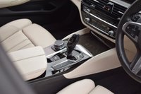 USED 2018 18 BMW 5 SERIES 3.0 540i M Sport Saloon 4dr Petrol Auto xDrive Euro 6 (s/s) (340 ps) ICON LED / HUD / TECH PK / H&K