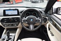 USED 2018 18 BMW 5 SERIES 3.0 540i M Sport Saloon 4dr Petrol Auto xDrive Euro 6 (s/s) (340 ps) ICON LED / HUD / TECH PK / H&K