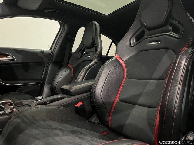 2014 MERCEDES-BENZ A-CLASS 2.0 A45 AMG Hatchback 5dr Petrol SpdS DCT 4MATIC Euro 6 (s/s) (360 ps) - Photo 6