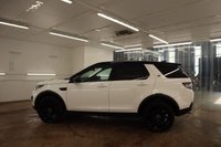 USED 2017 67 LAND ROVER DISCOVERY SPORT 2.0 TD4 HSE Black SUV 5dr Diesel Auto 4WD Euro 6 (s/s) (180 ps) lOW MILEAGE PANORAMIC ROOF HEATED SEATS BLACK GLOSS SPORTS WHEELS MAGNOLIA LIGHT LEATHER TRIM