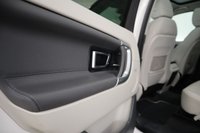 USED 2017 67 LAND ROVER DISCOVERY SPORT 2.0 TD4 HSE Black SUV 5dr Diesel Auto 4WD Euro 6 (s/s) (180 ps) lOW MILEAGE PANORAMIC ROOF HEATED SEATS BLACK GLOSS SPORTS WHEELS MAGNOLIA LIGHT LEATHER TRIM