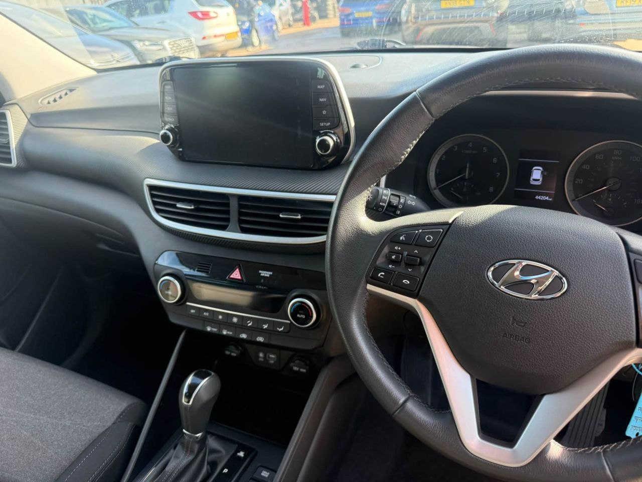2019 HYUNDAI TUCSON 1.6 T-GDi SE Nav SUV 5dr Petrol DCT Euro 6 (s/s) (177 ps) - vehicle photo 6 for sale on PureCar