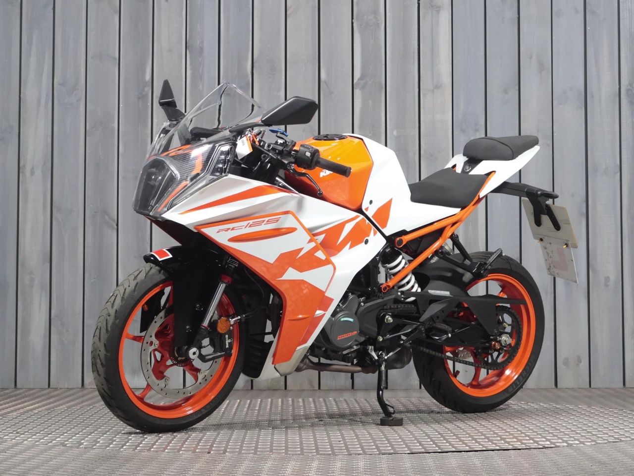 125 Bs6 Ktm 125 Duke 2021 VelocitÃ Massima Ktm 125 Ktm 390 Duke