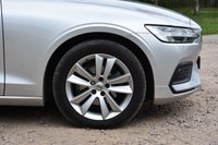 USED 2019 68 VOLVO V60 2.0 D3 Momentum Estate 5dr Diesel Manual Euro 6 (s/s) (150 ps) ***128 AA POINT CHECK ***