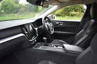 USED 2019 68 VOLVO V60 2.0 D3 Momentum Estate 5dr Diesel Manual Euro 6 (s/s) (150 ps) ***128 AA POINT CHECK ***