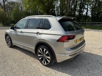 USED 2018 18 VOLKSWAGEN TIGUAN 2.0 TDI R-Line SUV 5dr Diesel DSG 4Motion Euro 6 (s/s) (190 ps) 2 KEYS FSH PANROOF LEATHER +++