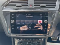 USED 2018 18 VOLKSWAGEN TIGUAN 2.0 TDI R-Line SUV 5dr Diesel DSG 4Motion Euro 6 (s/s) (190 ps) 2 KEYS FSH PANROOF LEATHER +++