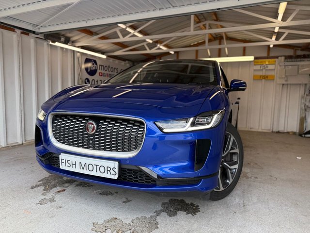 2020 70 JAGUAR I-PACE 400 90kWh HSE SUV 5dr Electric Auto 4WD (400 ps)+1 OWNER FROM NEW+2 KEYS+HISTORY+MEDIA+NAVIGATION+APPS+DIGITAL DASH+BLUETOOTH+PRIVACY+ 2 KEYS+1OWNERFROMNEW+FULL LEATHER HEATED SEATS+BLUETOOTH+PARK CONTROL+18" ALLOYS+MEDIA+NAV+CLIMATE+CRUISE+REAR CAM+HPI CLEAR+VOSA MOT HISTORY PRINTOUT, PART EXCHANGE WELCOME, FULL DEALER FACILITIES, CLEAN CAR+NICE DRIVE+RAC CHECKED+good mpg,The car is in very good condition in and out . Bodywork and interior clean for age and mileage . Interior is clean and tyres good ,Engine and gearbox in good order.