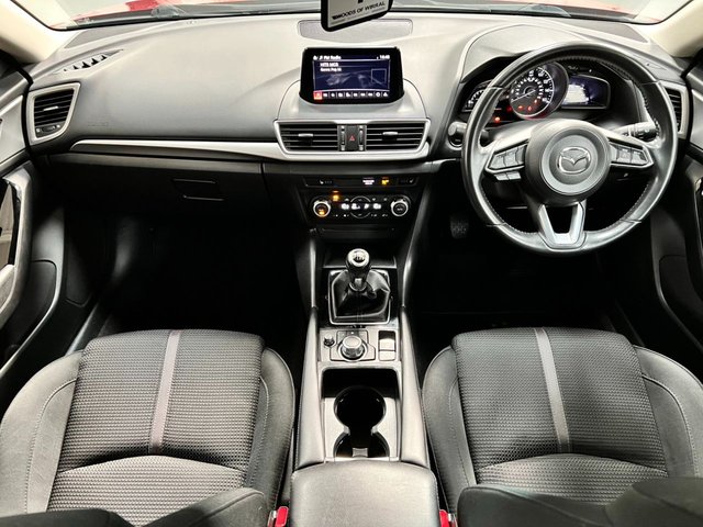 View our MAZDA MAZDA3