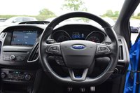 USED 2016 R FORD FOCUS 2.3T EcoBoost RS Hatchback 5dr Petrol Manual AWD Euro 6 (s/s) (350 ps) BUCKETS / 19" FORGED / MAXTON