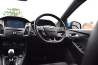 USED 2016 R FORD FOCUS 2.3T EcoBoost RS Hatchback 5dr Petrol Manual AWD Euro 6 (s/s) (350 ps) BUCKETS / 19" FORGED / MAXTON