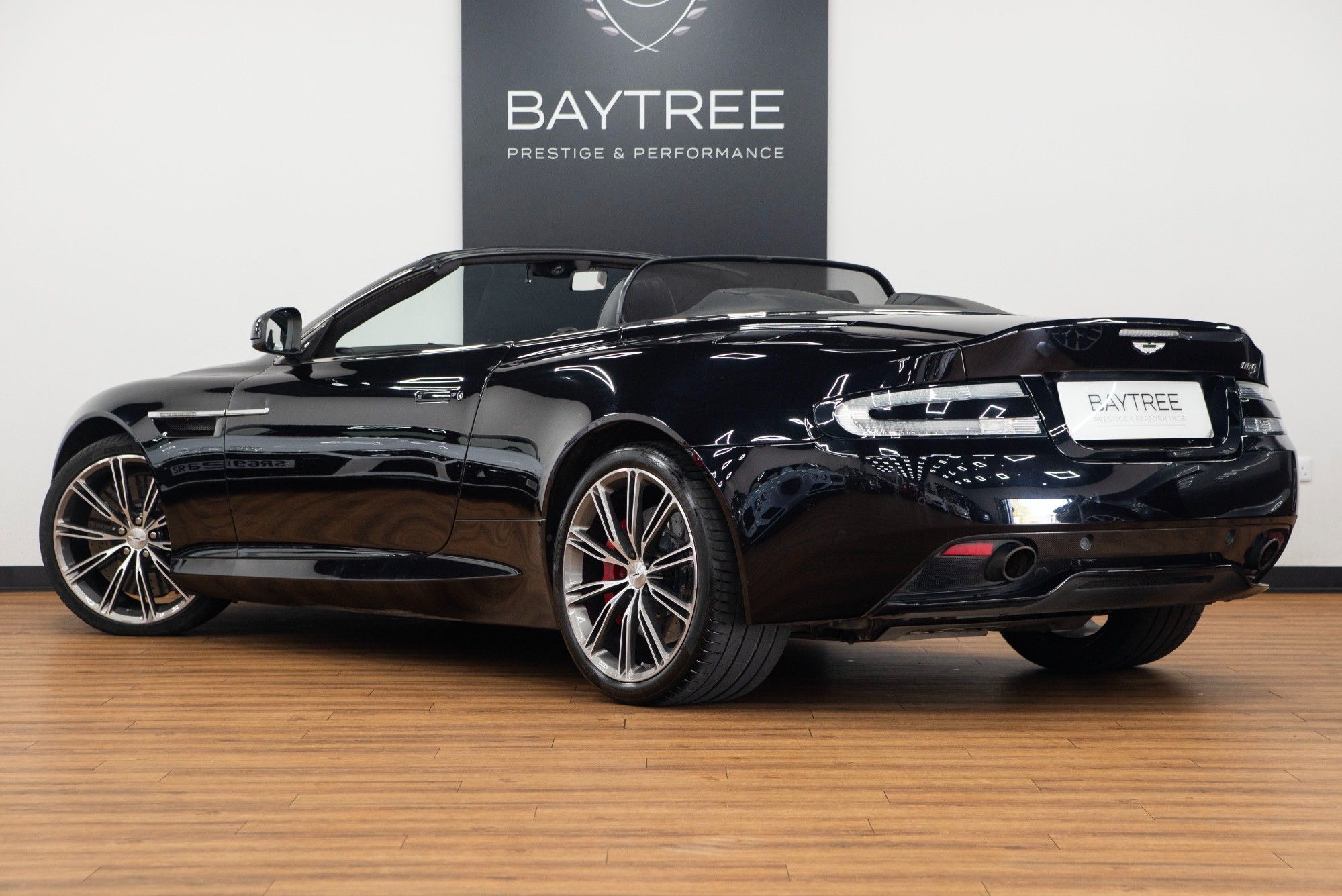 USED 2014 14 ASTON MARTIN DB9 6.0 V12 Carbon Edition Volante  