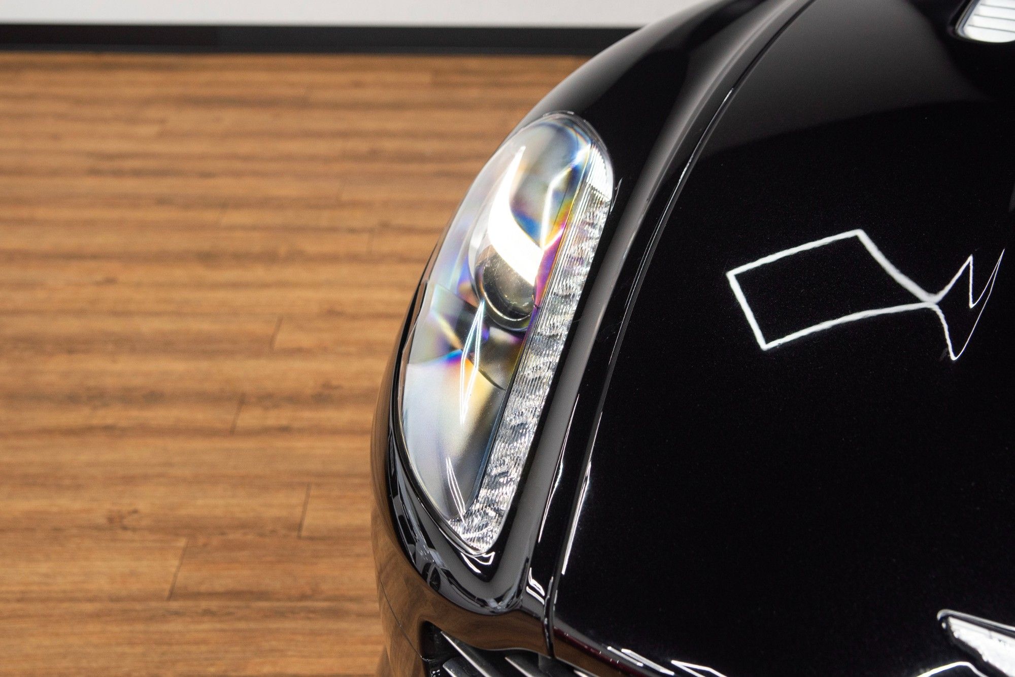 USED 2014 14 ASTON MARTIN DB9 6.0 V12 Carbon Edition Volante  